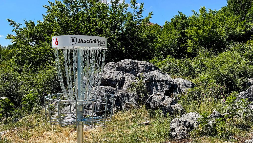 Paul McBeth Foundation & DiscGolfPark unite to create Montenegro's ...